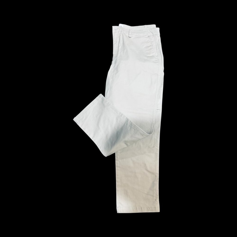 Womens Gap Girlfriend Cropped Khakis (Size 12)